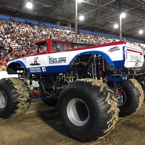 Freedom racing - The Ram is outfitted with a 7.0-liter solid block Cummins mill with three 13mm Fleece PowerFlow 1000 injection pumps, a Hamilton camshaft, Freedom’s own racing cylinder head and two 102mm Garrett GT55 ball bearing turbos blowing into a 4.3-inch Weimer HX82 turbo. “The combination should easily lay down …